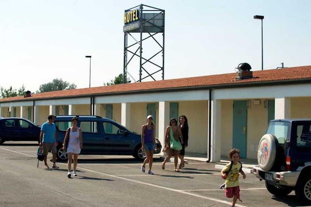 Gallery - Autohotel Ravenna