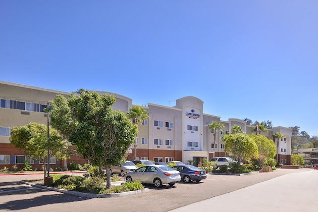 Gallery - Candlewood Suites San Diego By Ihg