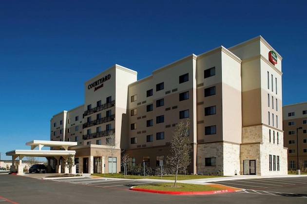 Gallery - Courtyard By Marriott San Antonio Six Flags At The Rim