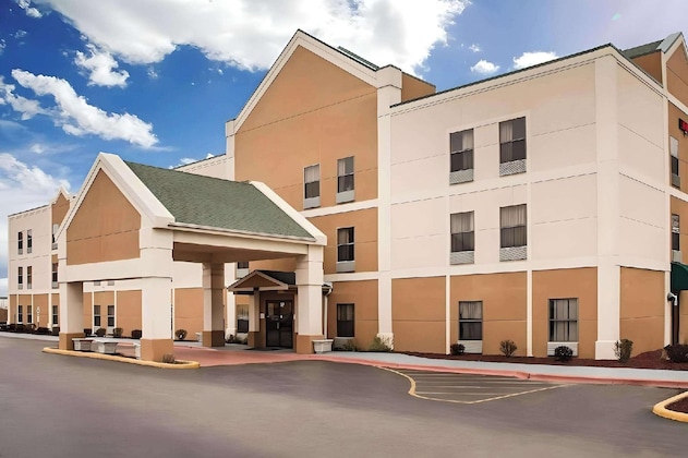 Gallery - Halsted Inn And Suites Harvey - Chicago Southland