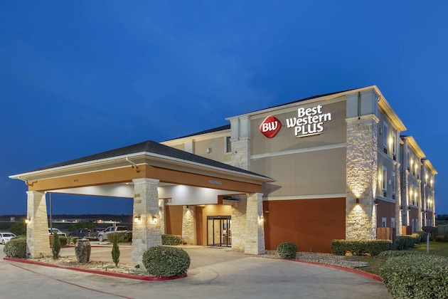 Gallery - Best Western Plus Longhorn Inn & Suites