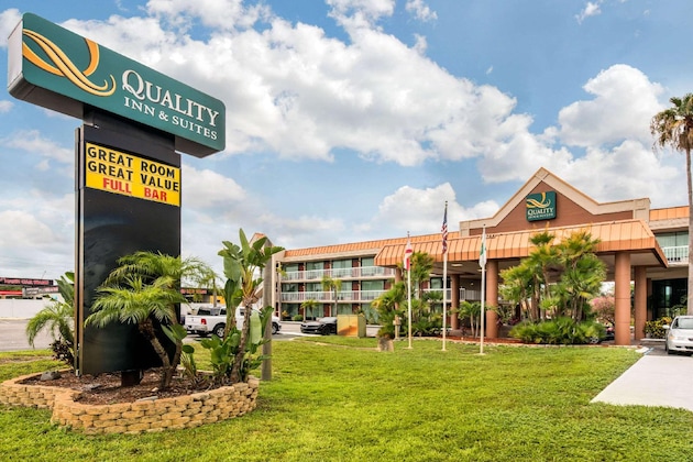 Gallery - Quality Inn & Suites