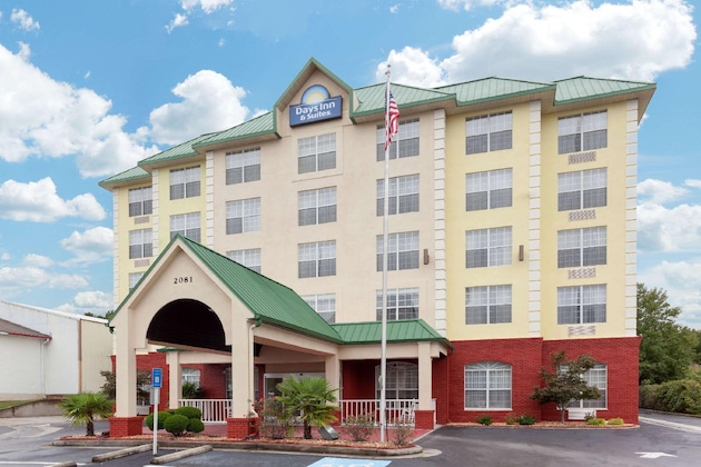 Gallery - Days Inn & Suites By Wyndham Tucker Northlake
