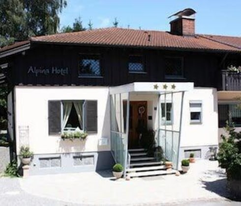 Gallery - Alpina Hotel