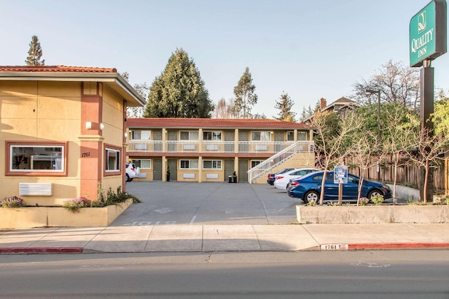 Gallery - Quality Inn University