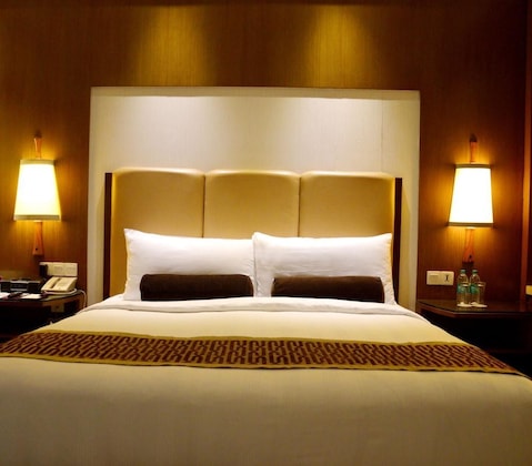 Gallery - Crowne Plaza Okhla New Delhi