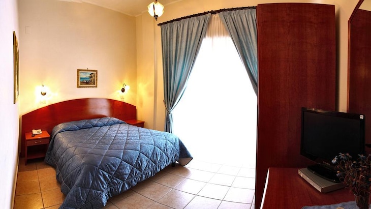 Gallery - Mediterraneo
