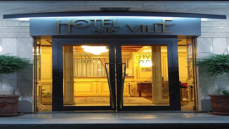 Gallery - Hotel De La Ville
