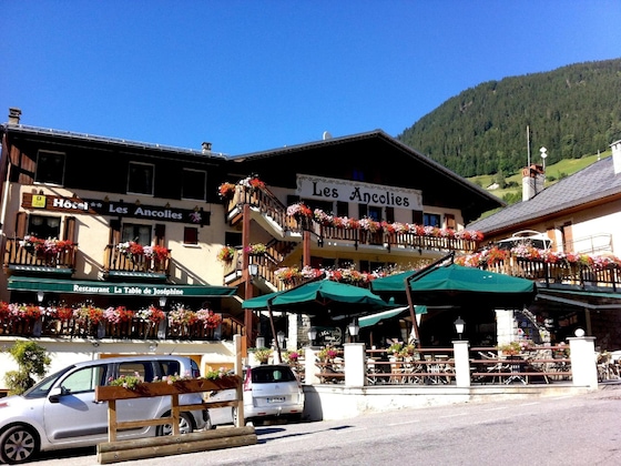 Gallery - Hotel Les Ancolies