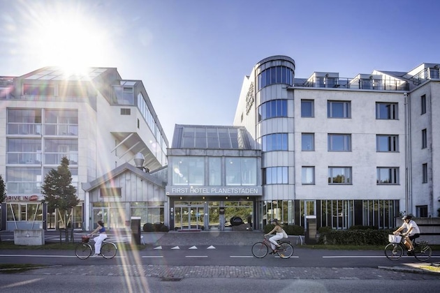 Gallery - First Hotel Planetstaden