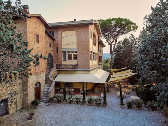 Gallery - Il Patriarca