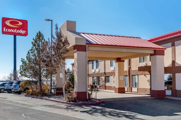 Gallery - Econo Lodge Pueblo