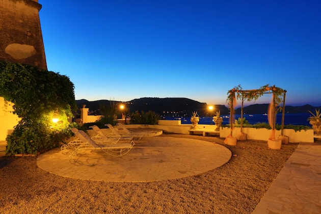 Gallery - Hotel Torre Dei Borboni