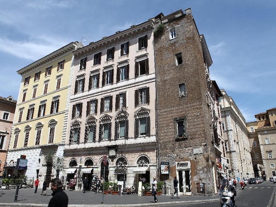 Gallery - Suite Art Navona
