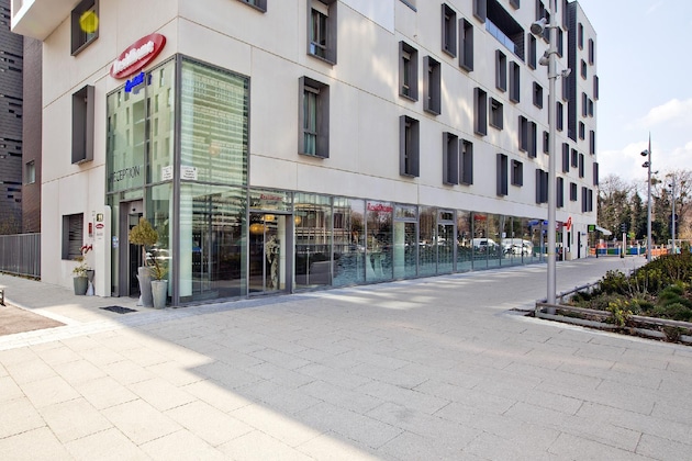 Gallery - Residhome Paris Issy-Les-Moulineaux