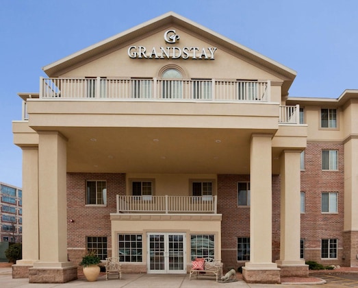Gallery - Grandstay La Crosse