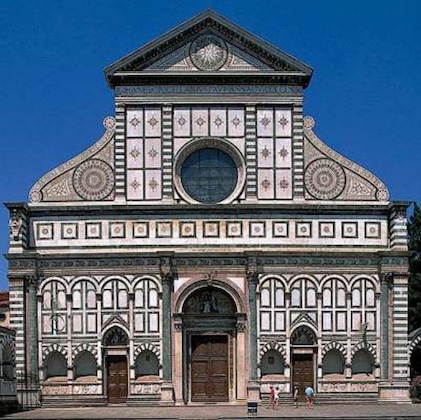 Gallery - Delle Camelie