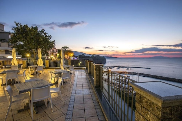 Gallery - Hr Hotel & Spa