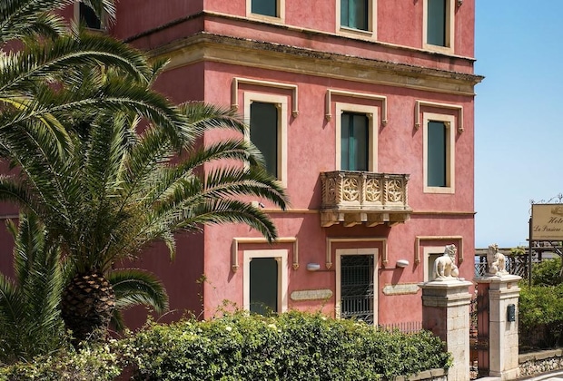 Gallery - Hotel La Pensione Svizzera