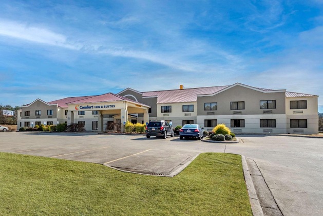Gallery - Comfort Inn & Suites Leeds I-20