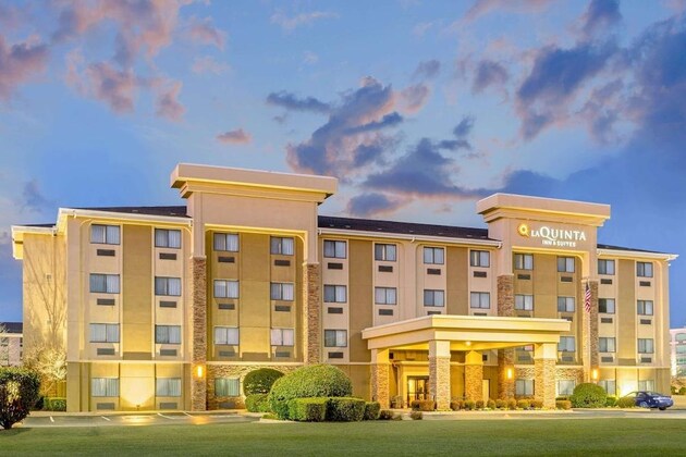 Gallery - La Quinta Inn & Suites by Windham Midwest City - Tinker AFB