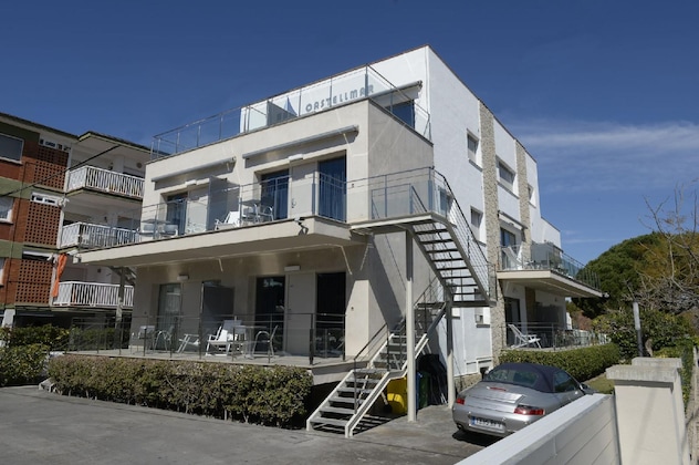 Gallery - Castellmar Apartments