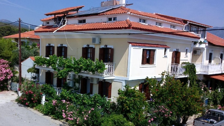 Gallery - Pigi Pension