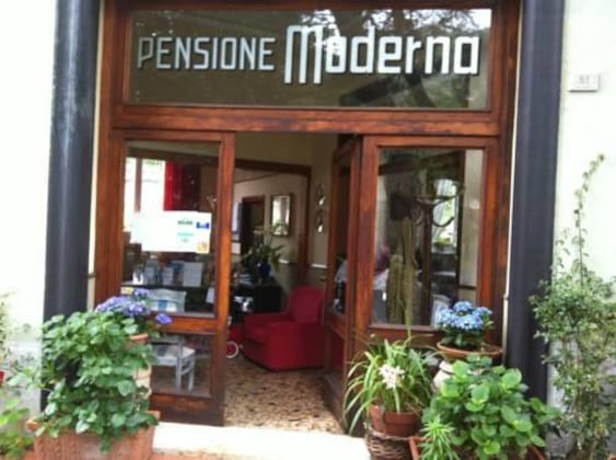 Gallery - Hotel Pensione Moderna
