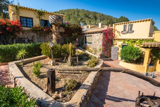 Gallery - Pikes Ibiza