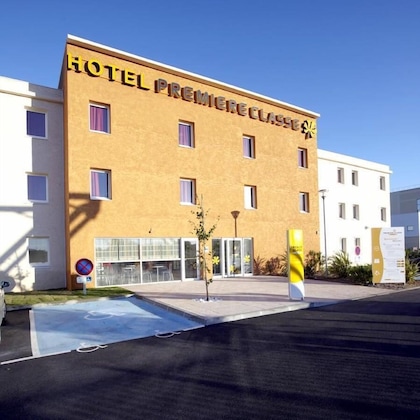 Gallery - Première Classe Istres