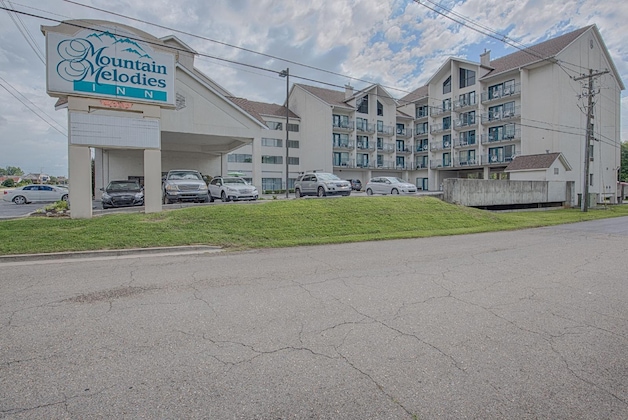 Gallery - Best Western Plus Apple Valley Lodge Pigeon Forge