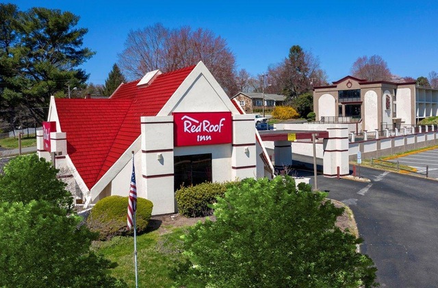 Gallery - Red Roof Inn Warrenton