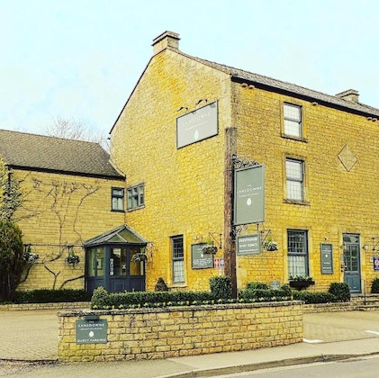 Gallery - The Lansdowne