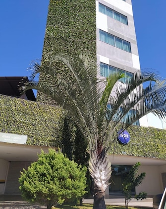 Gallery - Front Hotel Expominas