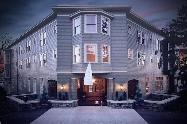 Gallery - Princess Anne Boutique Hotel