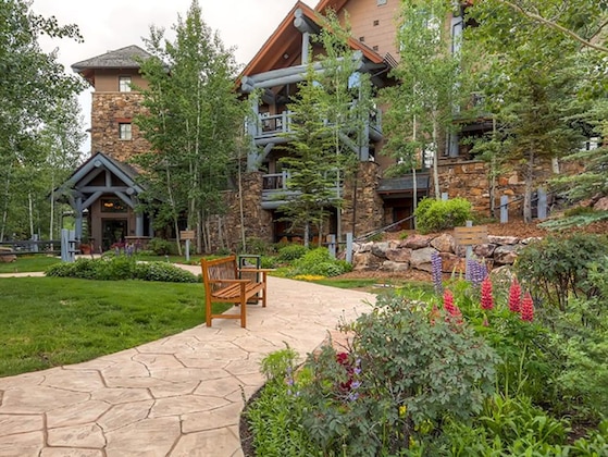 Gallery - Bachelor Gulch Village