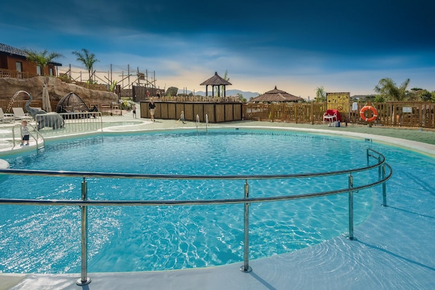 Gallery - Magic Natura Animal, Waterpark & Polynesian Resort