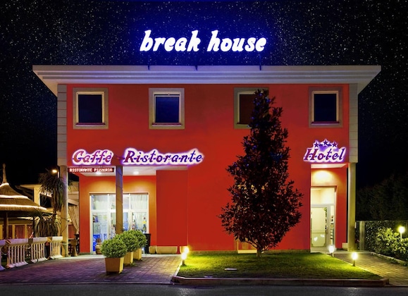 Gallery - Break House Hotel
