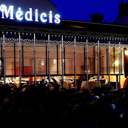 Gallery - Le Medicis