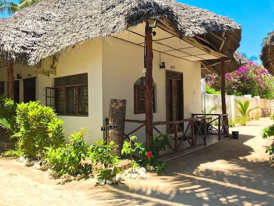 Gallery - Jambiani White Sands Beach Bungalows