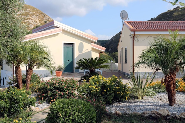 Gallery - Villa Garden