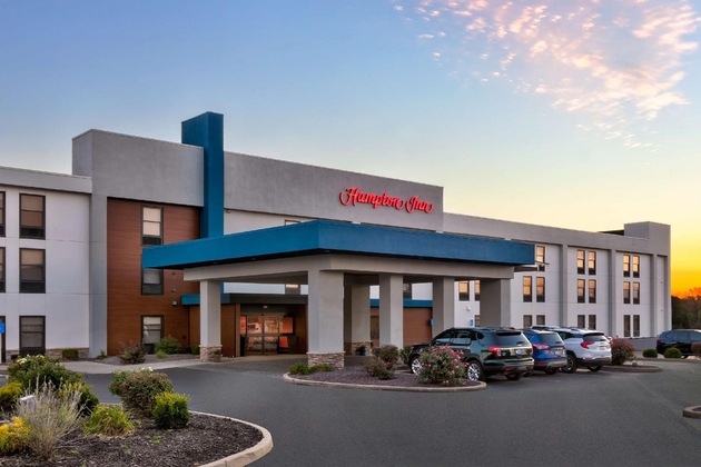 Gallery - Hampton Inn Princeton