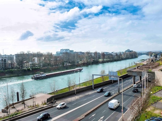 Gallery - Ibis Budget Courbevoie Paris La Defense 1