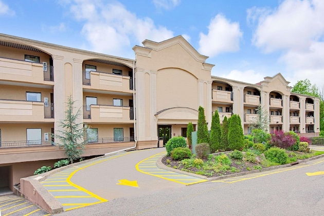 Gallery - Travelodge By Wyndham Parsippany