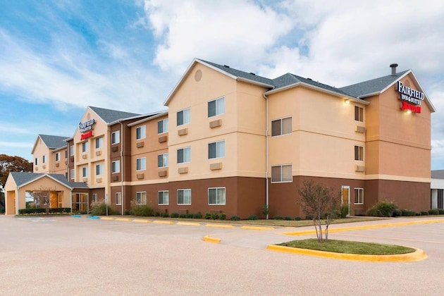 Gallery - Fairfield Inn & Suites Waco South