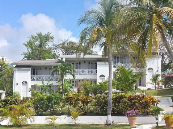 Gallery - Dickenson Bay Cottages