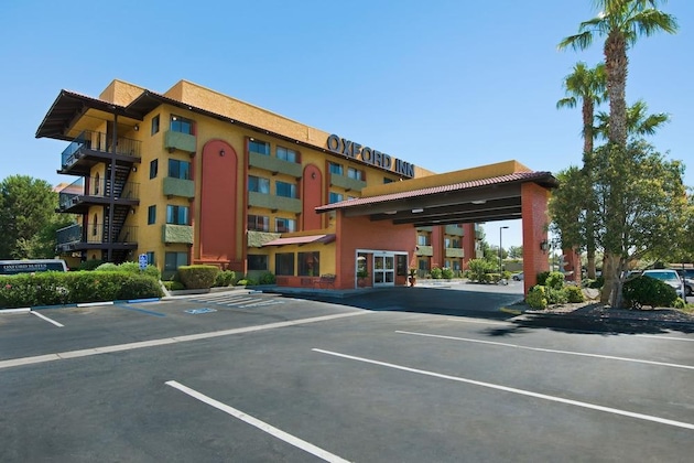 Gallery - Oxnard Inn Lancaster