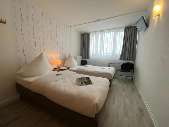 Gallery - [Bee]Village Messehotel Hannover-Laatzen.