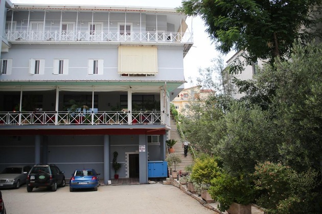 Gallery - Hotel Number One
