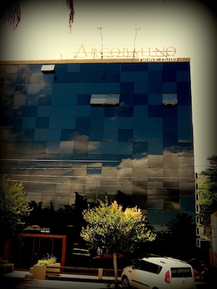 Gallery - Nashville Palace Hotel